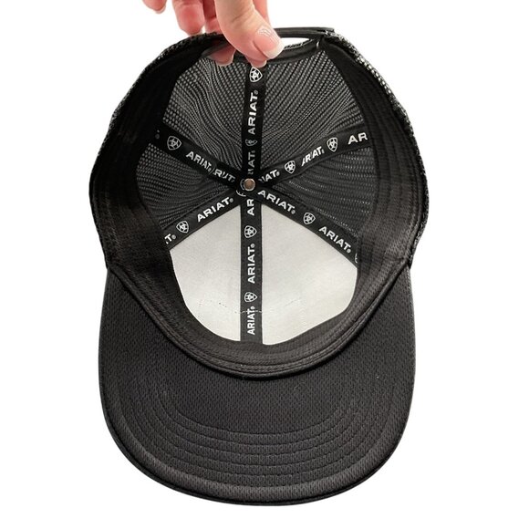 Ariat  Black Mesh Trucker Hat With Multicolor American Flag Patch Mens - Picture 5 of 5